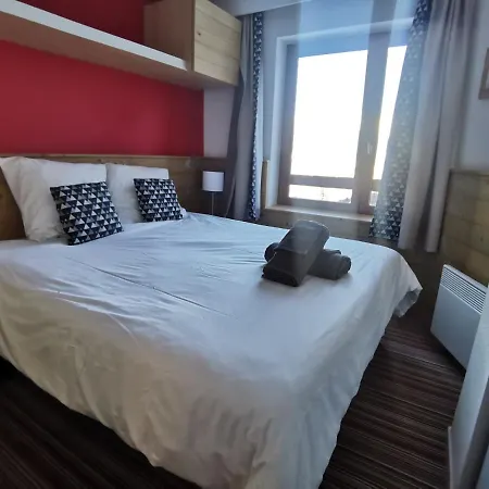 La Tania 309 Le Britania * Courchevel